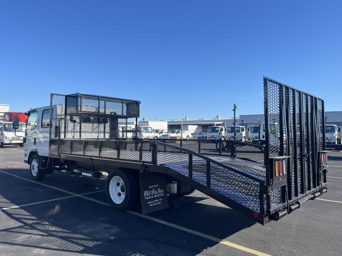 2024 Isuzu NPR-HD-4