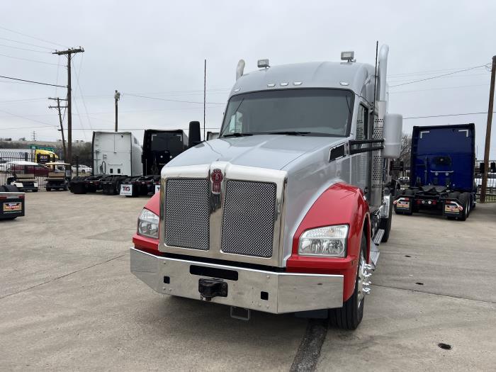 2019 Kenworth T880-25