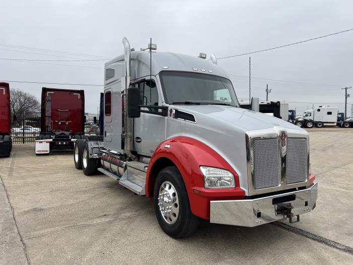 2019 Kenworth T880-29