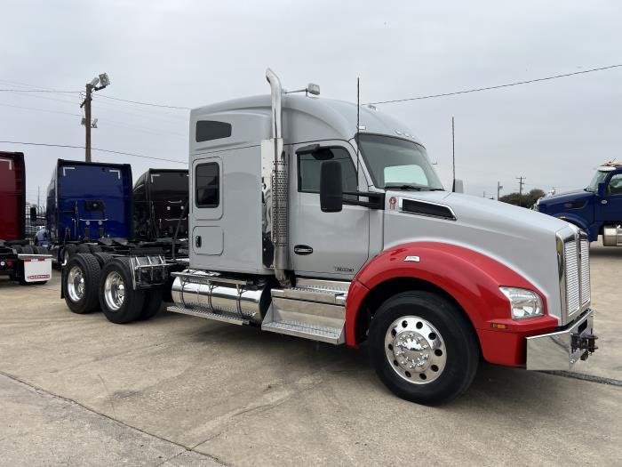 2019 Kenworth T880-6