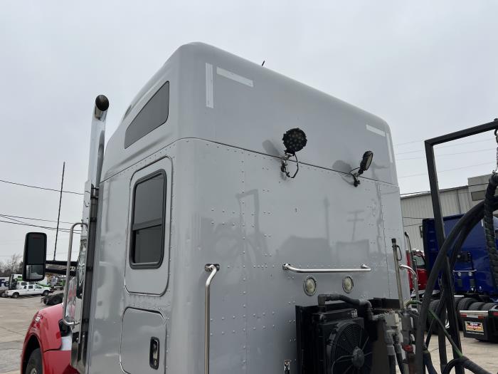 2019 Kenworth T880-43