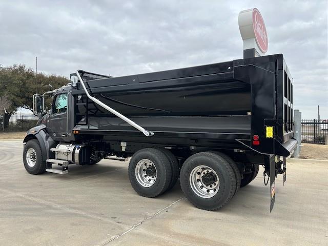 2025 Peterbilt 548-4