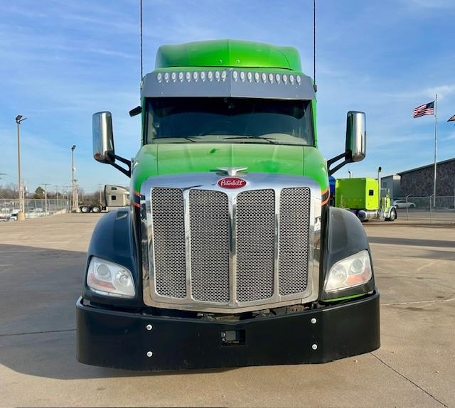 2019 Peterbilt 579-7