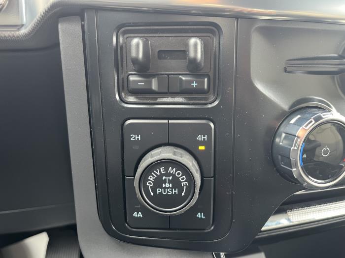 2025 Ford F-150-16