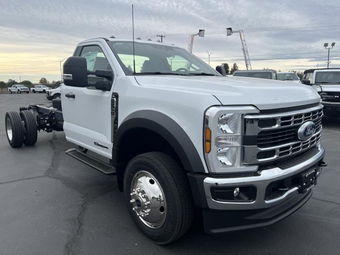 2024 Ford F-550-3
