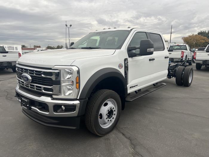 2024 Ford F-550-1