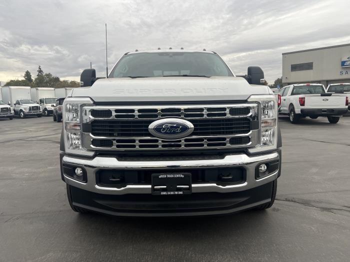 2024 Ford F-550-3