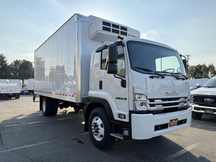 2025 Isuzu FTR-4