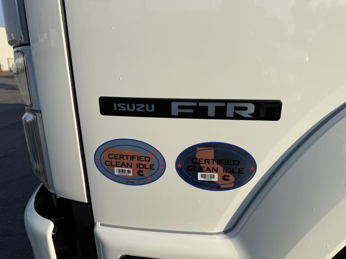 2025 Isuzu FTR-10