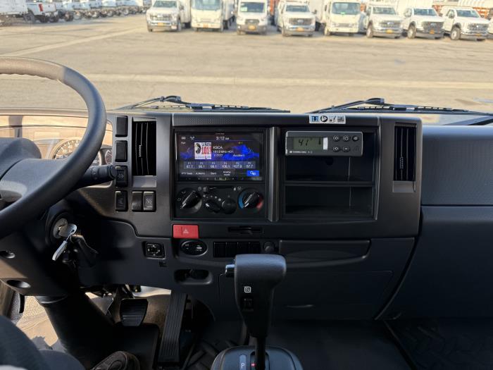 2025 Isuzu FTR-12