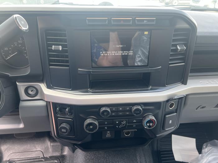 2024 Ford F-550-8