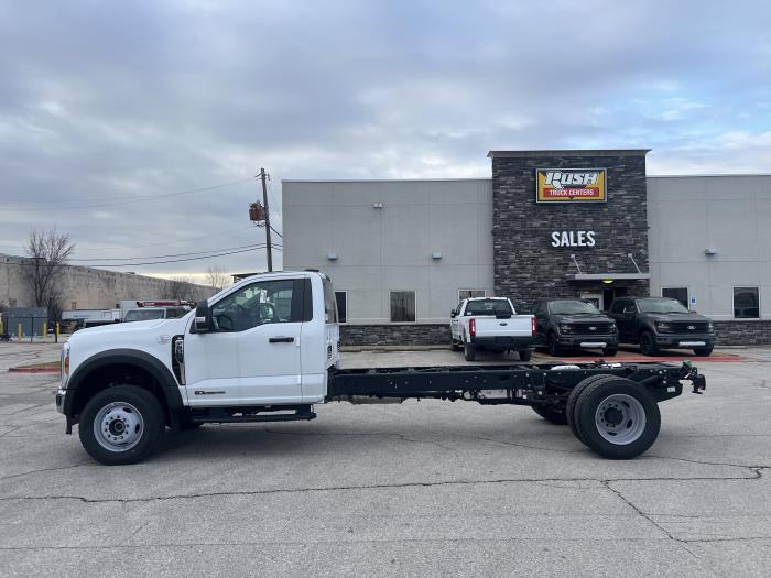 2024 Ford F-600-1