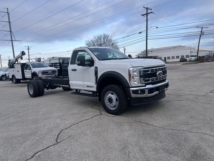 2024 Ford F-600-7