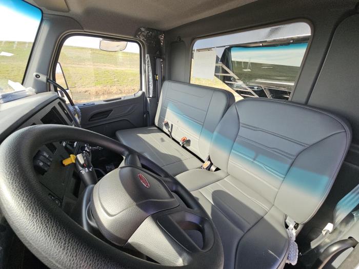 2025 Peterbilt 536-14