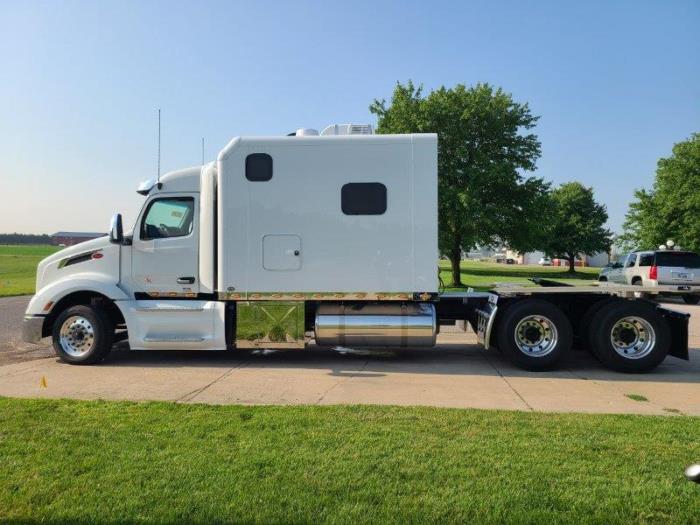 2024 Peterbilt 579-2