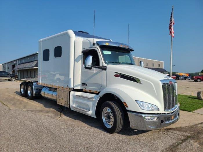 2024 Peterbilt 579-4