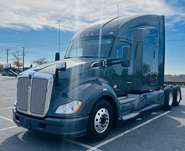 2020 Kenworth T680-1
