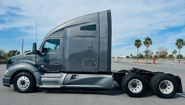 2020 Kenworth T680-8