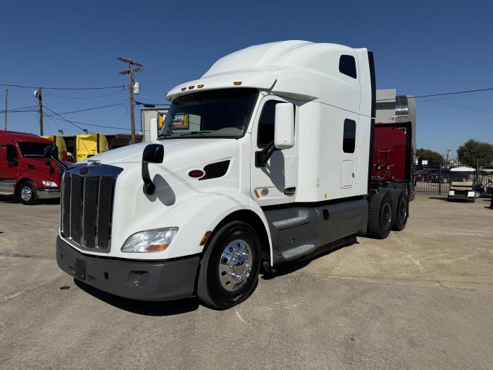 2021 Peterbilt 579-1