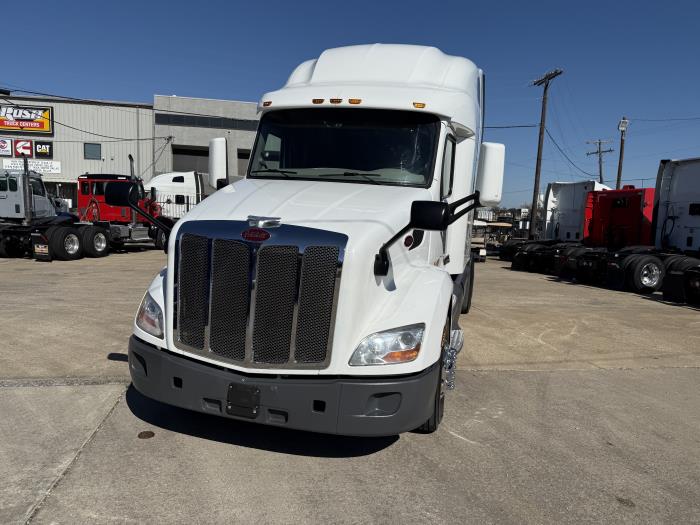 2021 Peterbilt 579-22