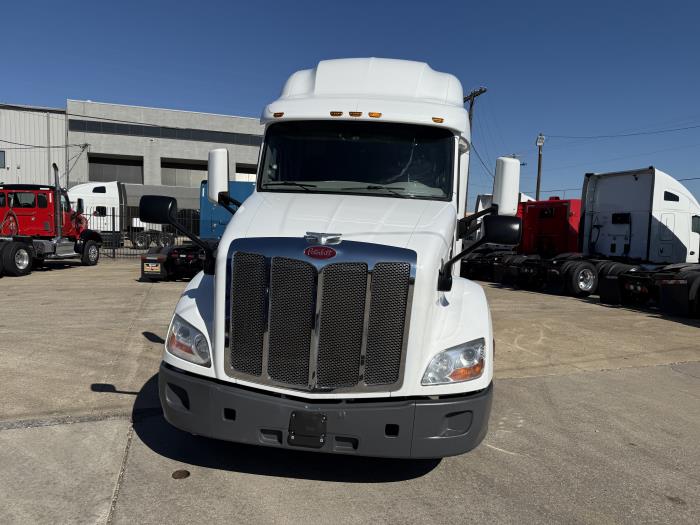 2021 Peterbilt 579-23