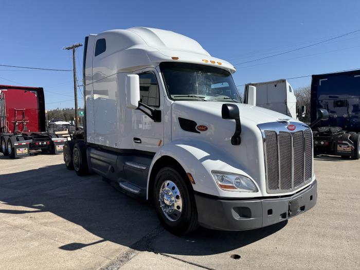 2021 Peterbilt 579-27