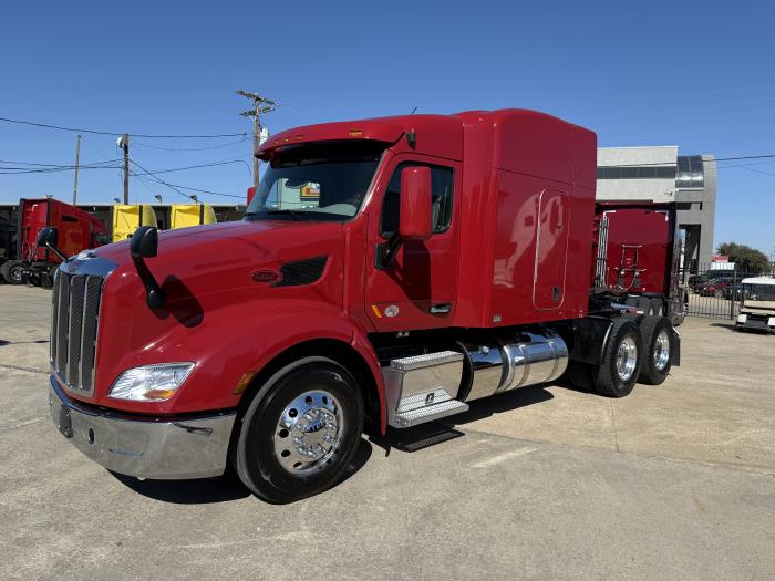 2022 Peterbilt 579-1