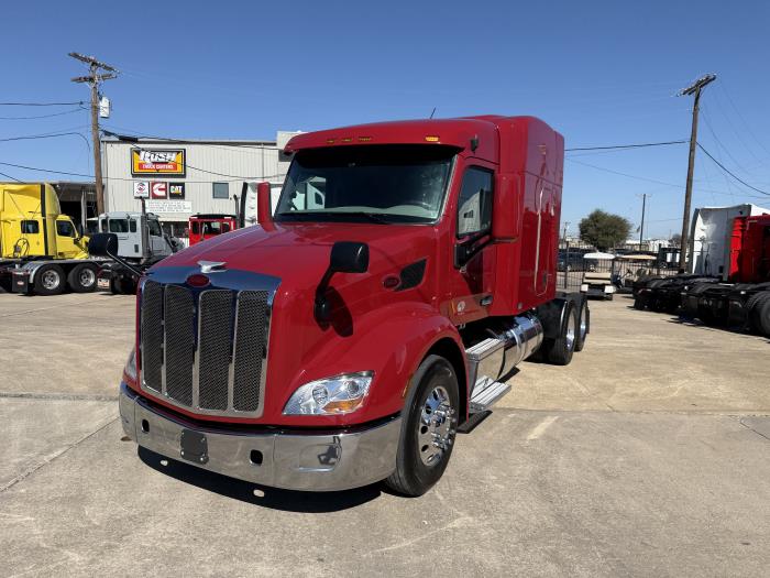 2022 Peterbilt 579-21
