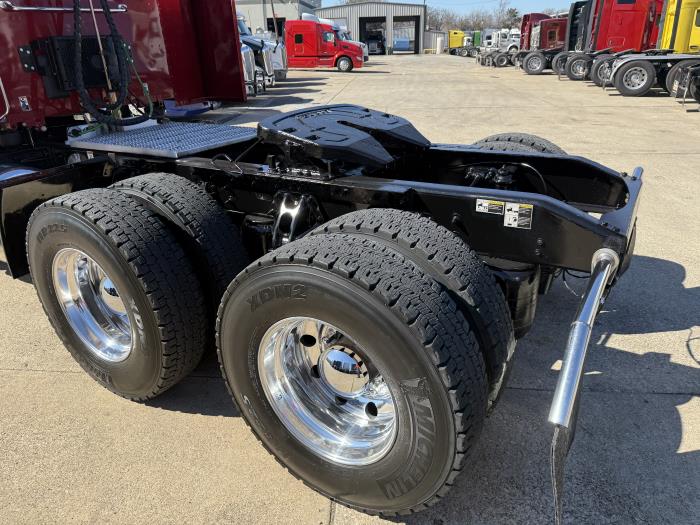 2022 Peterbilt 579-34