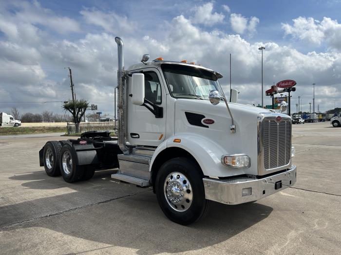 2020 Peterbilt 567-7