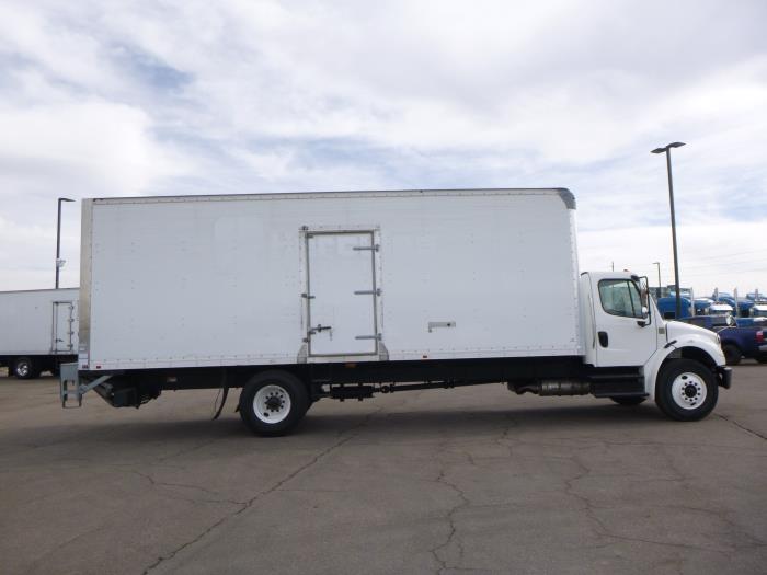 2019 Freightliner Business Class M2 106-8