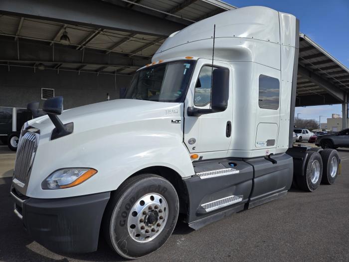 2020 International LT625-20