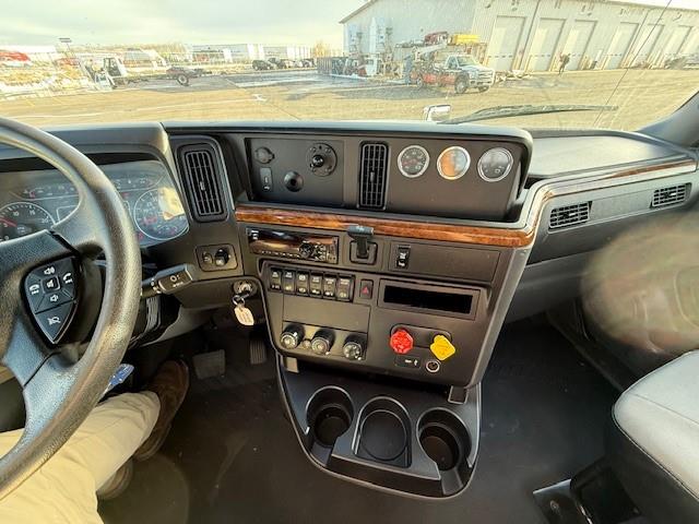 2020 International LT625-8