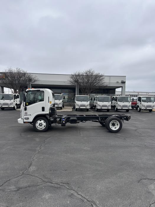 2024 Isuzu NRR-3