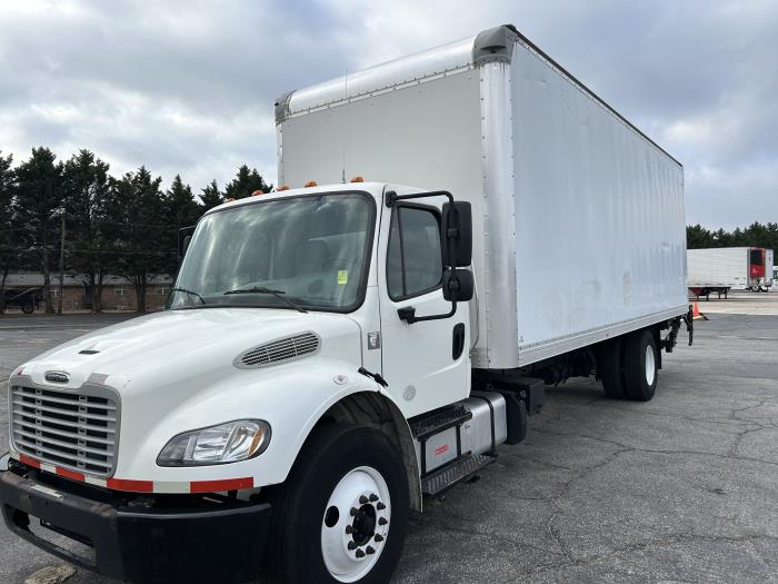 2018 Freightliner Business Class M2 106-1