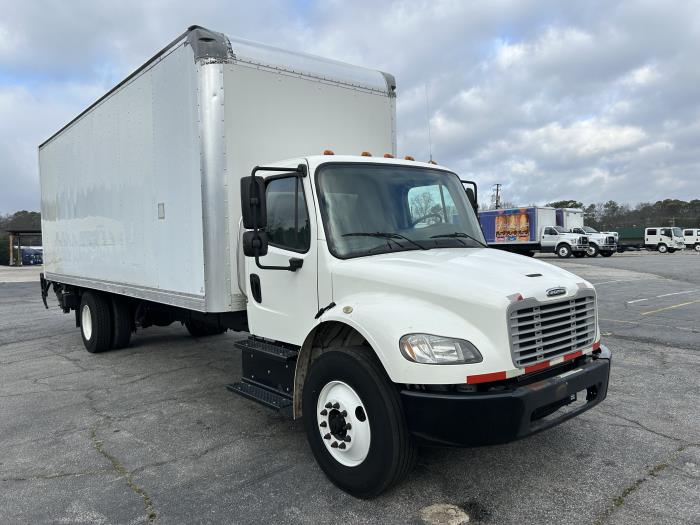 2018 Freightliner Business Class M2 106-2