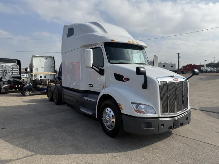 2021 Peterbilt 579-24