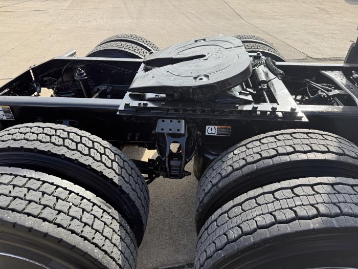 2021 Peterbilt 579-30