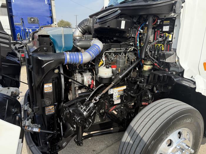 2021 Peterbilt 579-36