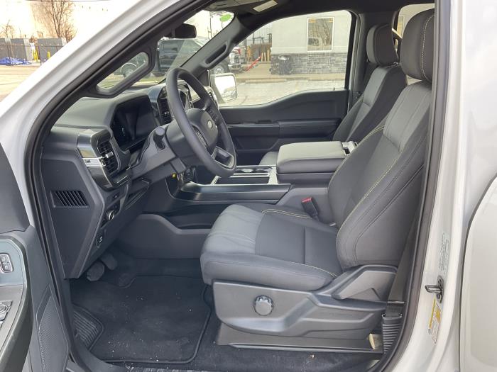 2025 Ford F-150-11