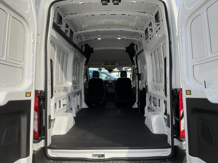 2024 Ford Transit 350 HD-9