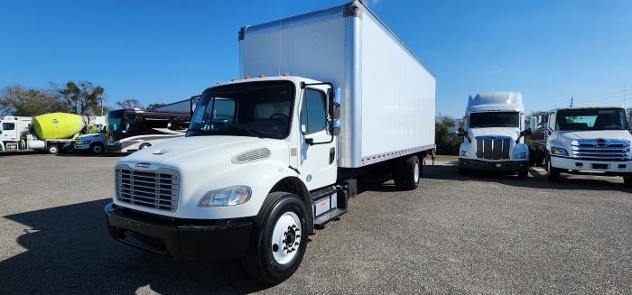 2018 Freightliner Business Class M2 106-1