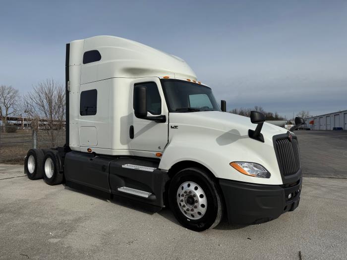 2020 International LT625-3