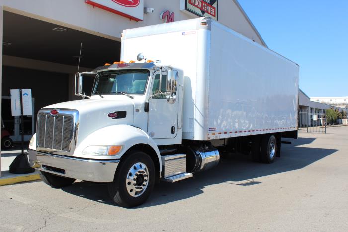 2016 Peterbilt 337-1