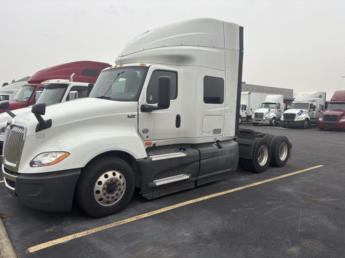 2020 International LT625-1