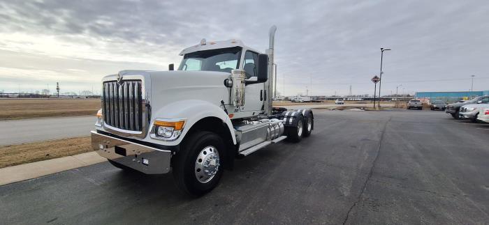2025 International HX520-1