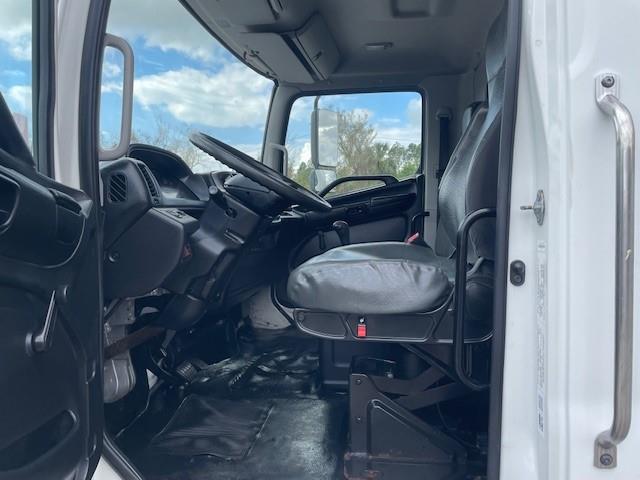 2020 Hino 268A-15