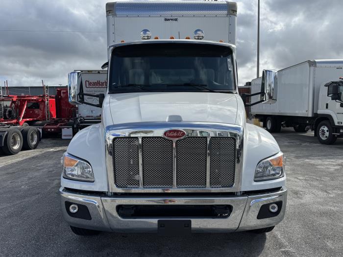 2025 Peterbilt 536-6