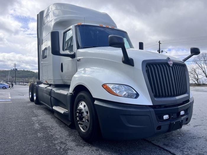 2020 International LT625-5
