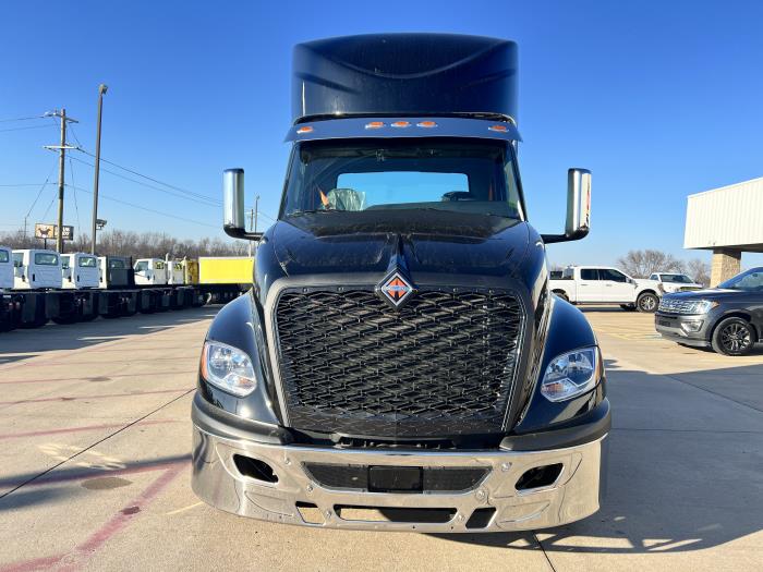 2025 International LT625-2